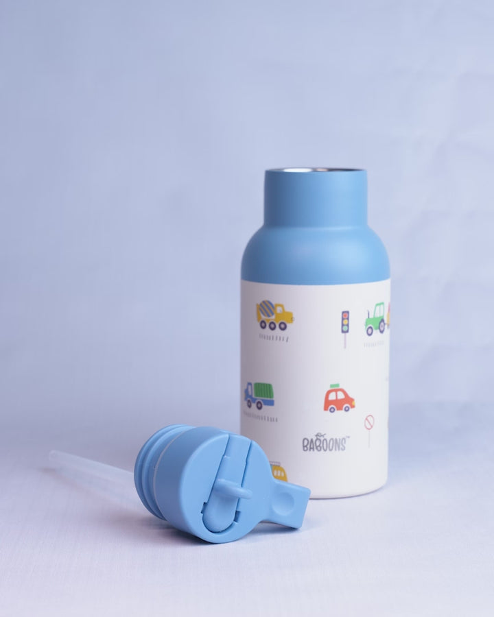 Demo video of Baboons 350ml blue water bottle with sipper straw lid, featuring truck and car designs, ideal for kids in India